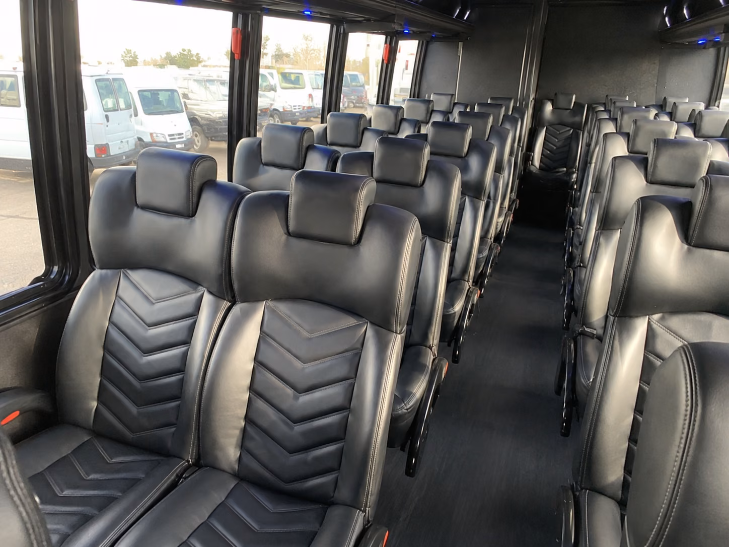 baton rouge 20 passenger minibus inside