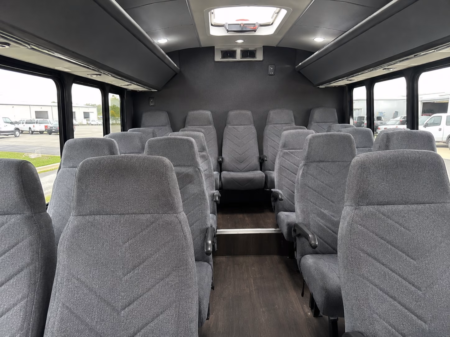 baton rouge 20 passenger minibus interior
