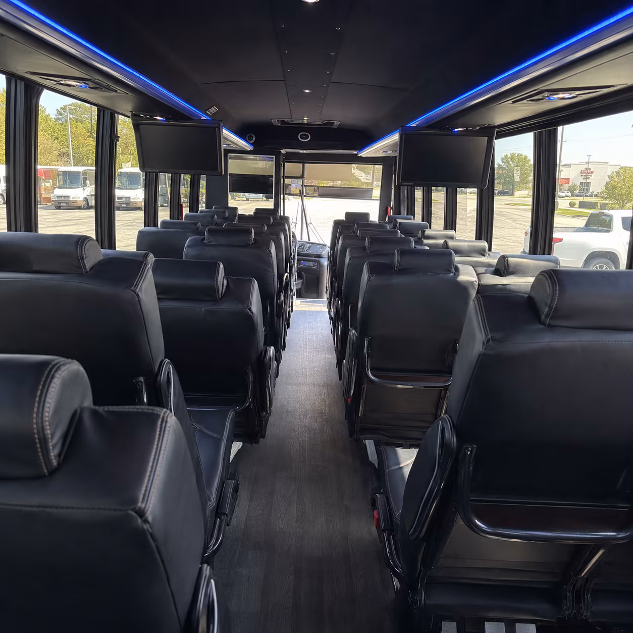 baton rouge 28 passenger minibus interior