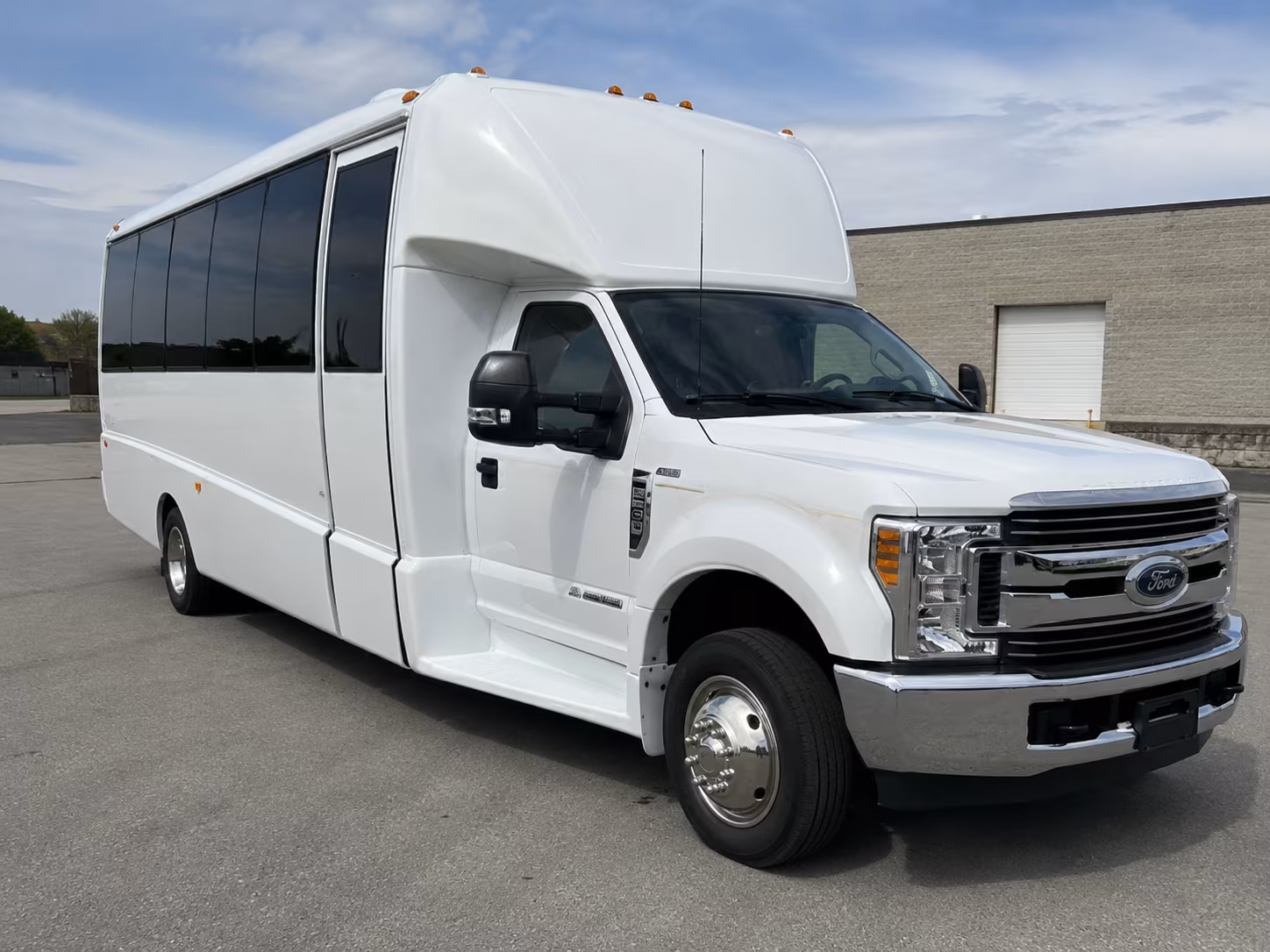 buses for baton rouge school performing arts and competition transportation