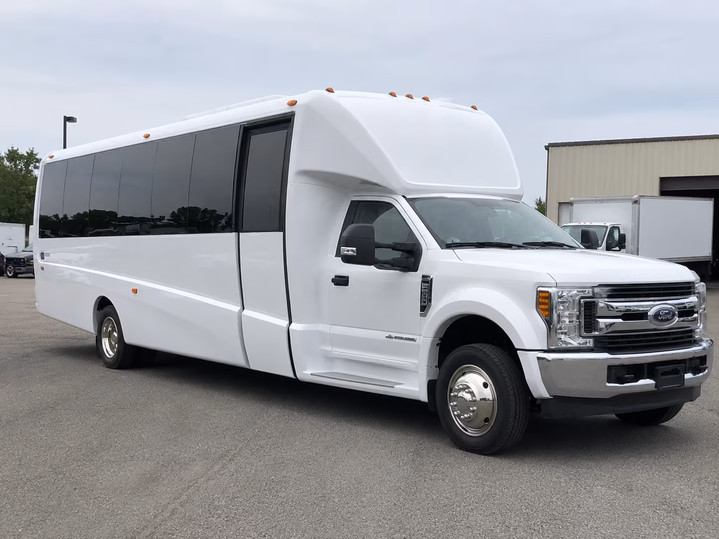charter buses for museum and science center field trips in baton rouge