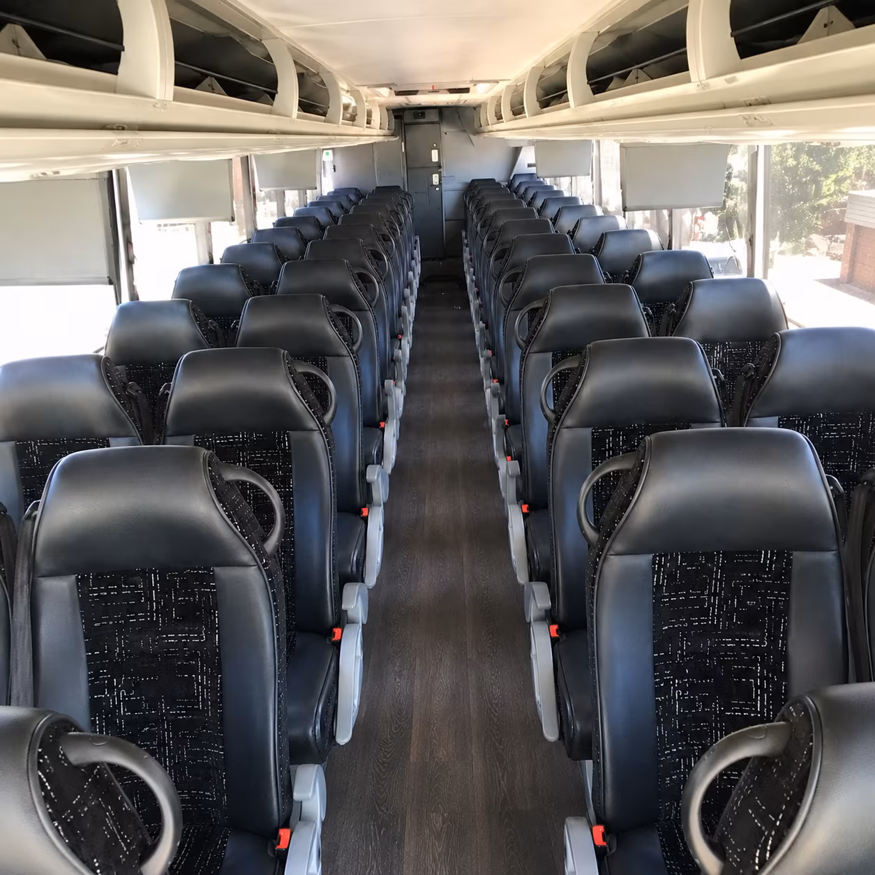 pilgrimage and spiritual retreat buses serving baton rouge congregations