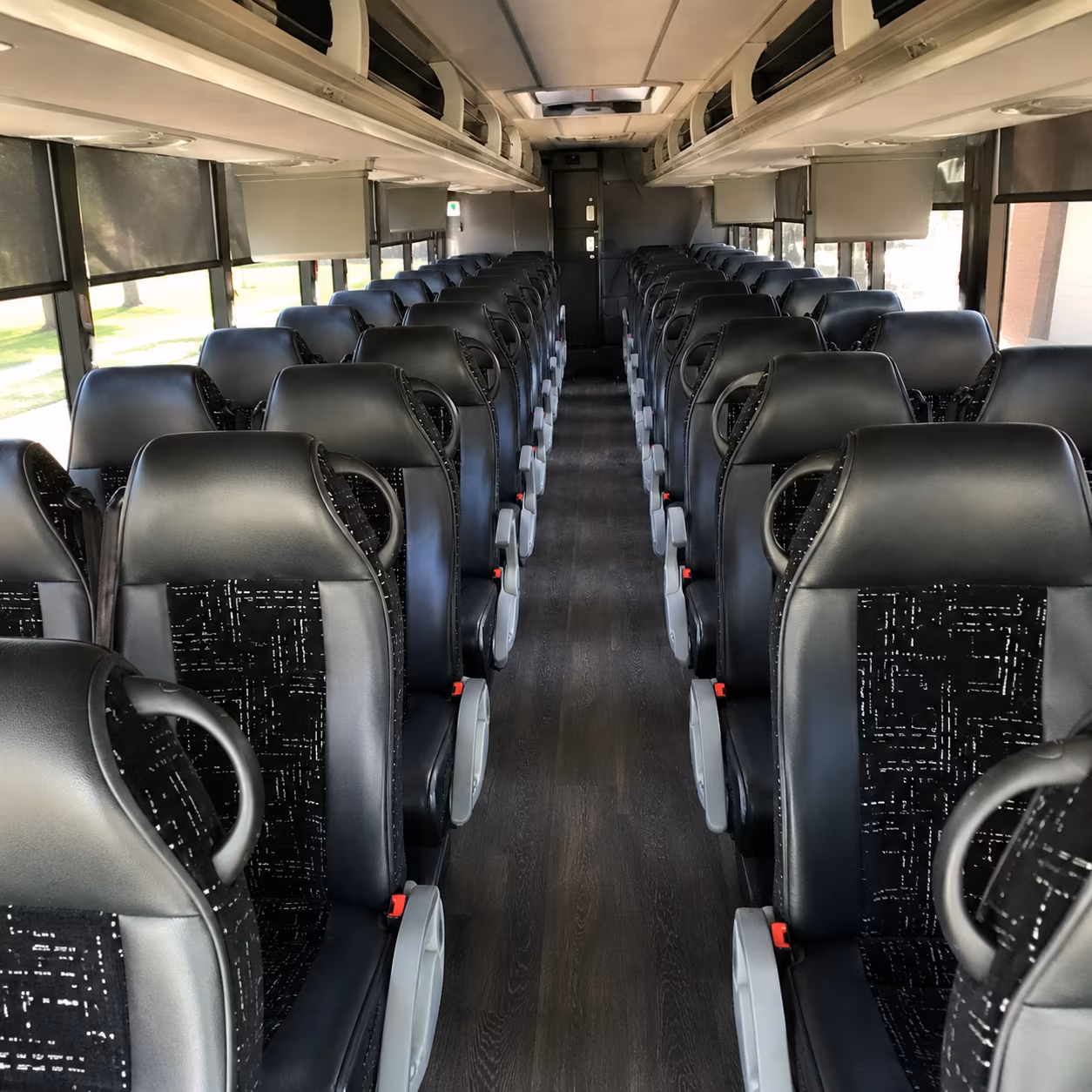 shuttle buses for weekly worship services in baton rouge